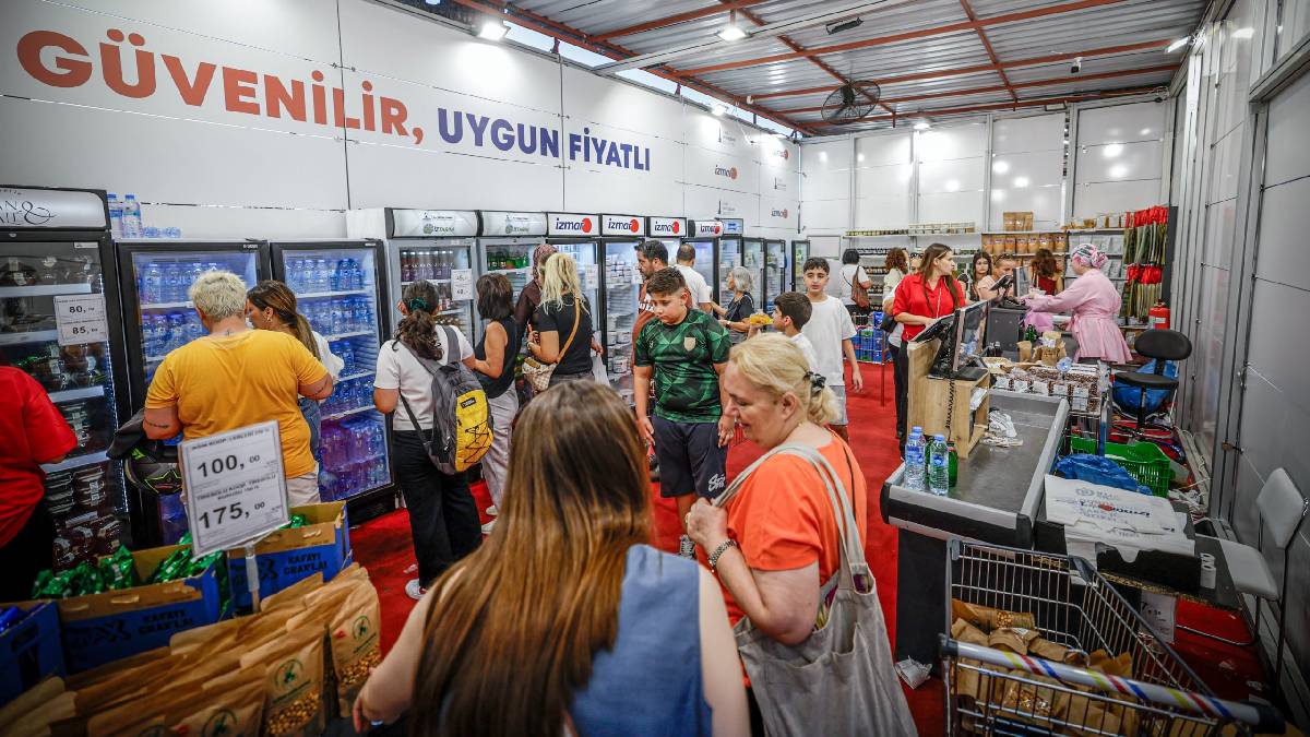 İEF’de İZMAR’a yoğun ilgi: Uygun fiyatları ve güvenilirliğiyle dikkat çekti